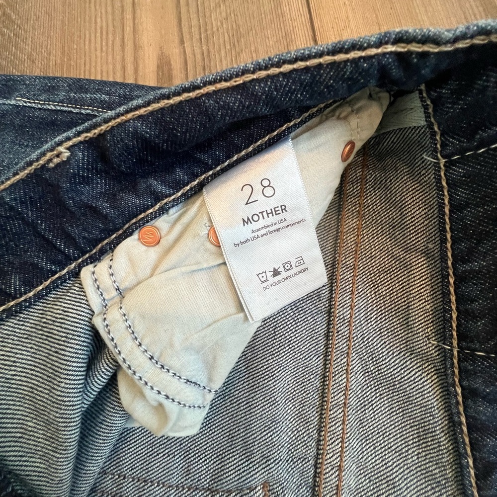 NWT MOTHER
The Rambler Zip Heel Jeans in Unplugged Sz 28 - Picture 4 of 16